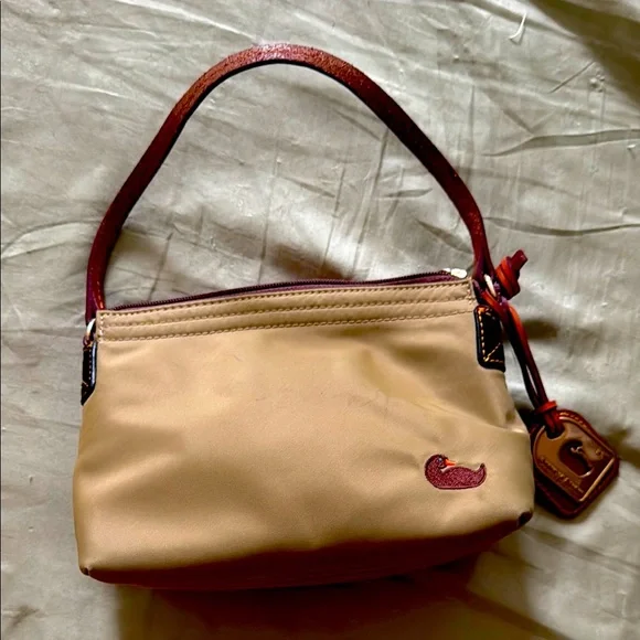 Dooney and Bourke duck logo mini handbag purse - Picture 4 of 10